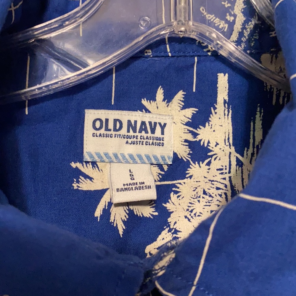 Men’s Hawaiian Shirt Old Navy Blue White Large Summer BBQ Islands - Picture 2 of 4
